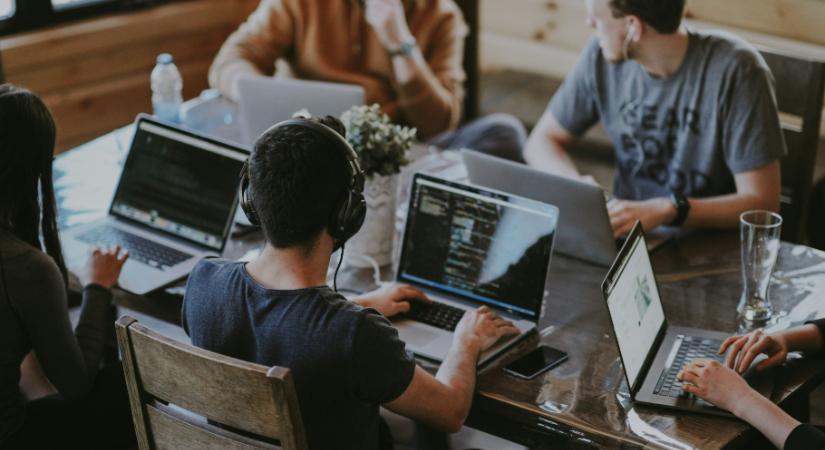 Hammel & Hochreiter - amikor a vezetés nem pozíció, hanem emberi jelenlét