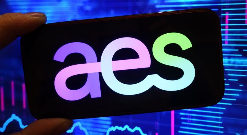 Energetikai óriásüzlet: a Magyarországon befürdött amerikai áramtermelő a BlackRock karjaiba menekült