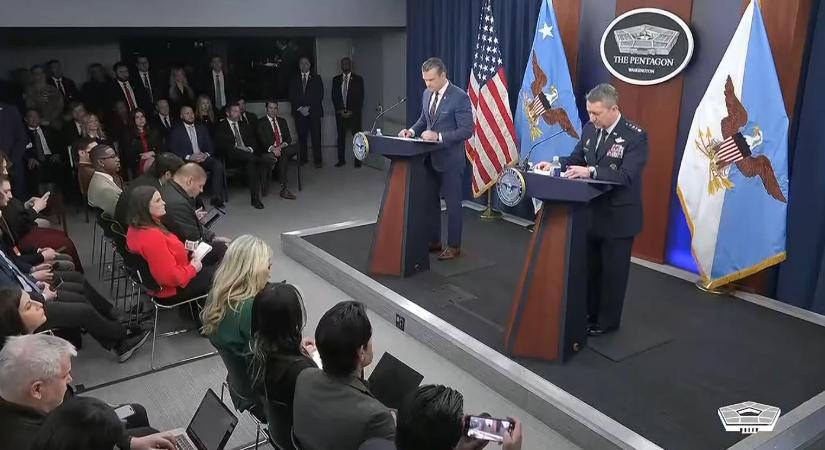 Amerikai hadügyminiszter: „Reméljük, az iráni nép kihasználja ezt a hihetetlen lehetőséget”