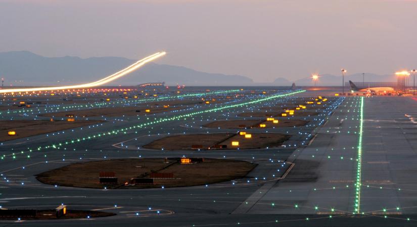 Szakértő: aki a Közel-Keleten szállna át repülővel, annak most ez nehéz lesz