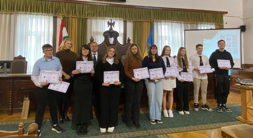 Újabb kilenc kinccsel gazdagodott a Bajai Települési Értéktár – fotók