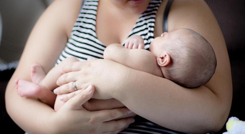 “Dúdoló” Baba-mama klub