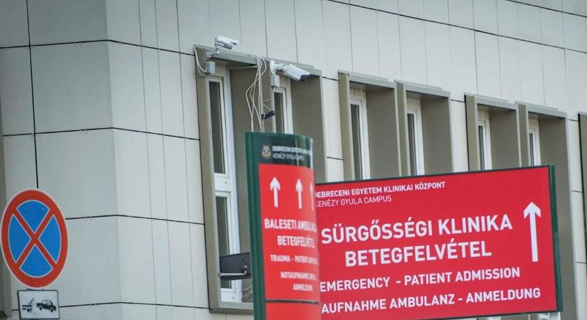 Ilyen ellátást kapnak a betegek a Kenézyben: leírta a nő, hogy bántak vele a műtőben
