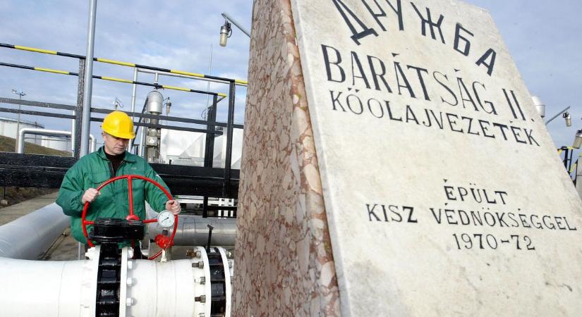 Barátság kőolajvezeték: már ukrán politikusok, elemzők és bloggerek is elismerik, hogy a leállítás egy politikai játszma része