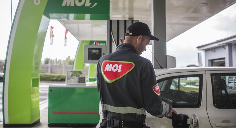 Megszólalt a Mol, így akarják őket lehúzni a horvátok