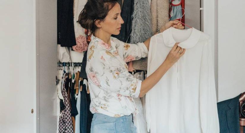 Extra nőies tavaszi ruhatár csupán 11 egyszerű darabból: nem kell több a finom összképhez