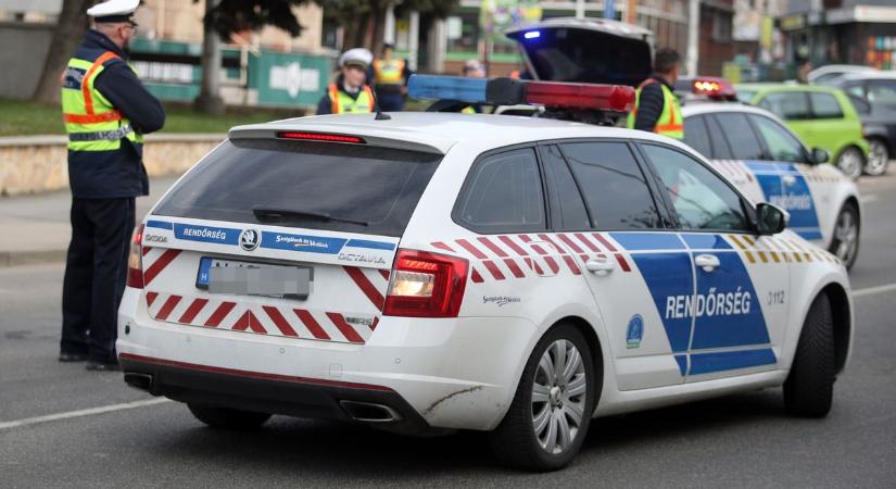 Sokkoló látvány a halálos baleset helyszínén – még mindig tart a helyszínelés Komlón! (VIDEÓ  GALÉRIA!)