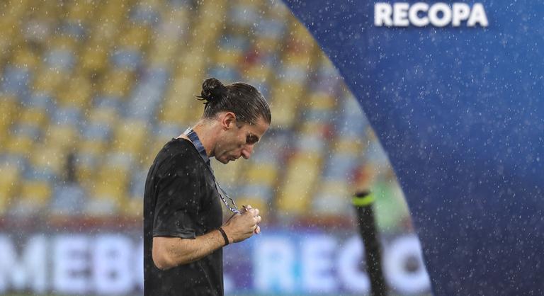 Hiába a nyolcgólos kiütés, menesztette történeték egyik legsikeresebb edzőjét a brazil klub