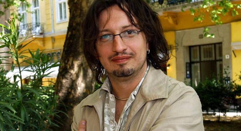 Csernus Imre 60 éves lett: ősz hajjal és szakáll nélkül nem ismerni rá a friss képen