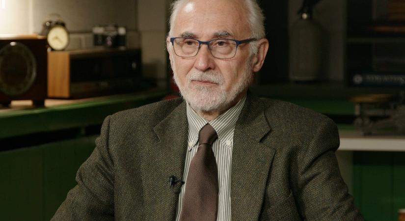 Romsics Ignác: Nemzetközi tétje is van a magyar választásnak // KÉRI KÉRDI