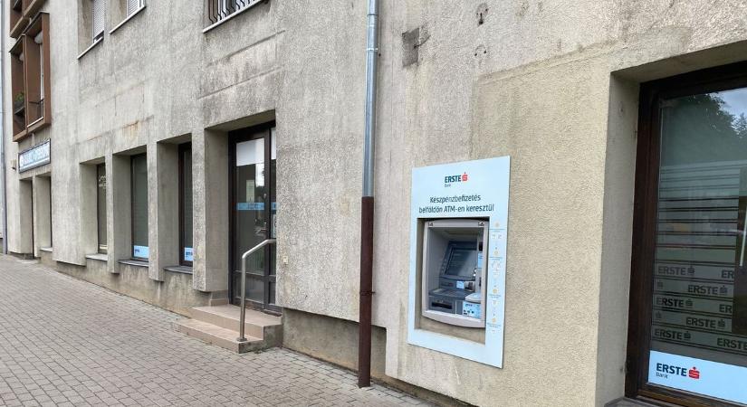 Mi történt a bakonyi ATM-mel? Már kiürítették, nem működik az automata