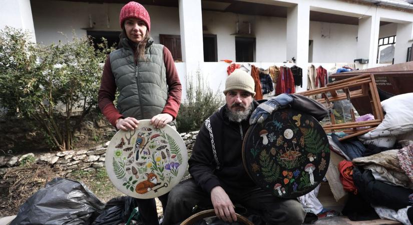 Leégett a különleges dobokat készítő kardvívó, és férje műhelye Fenyőfőn - Segítséget kérnek