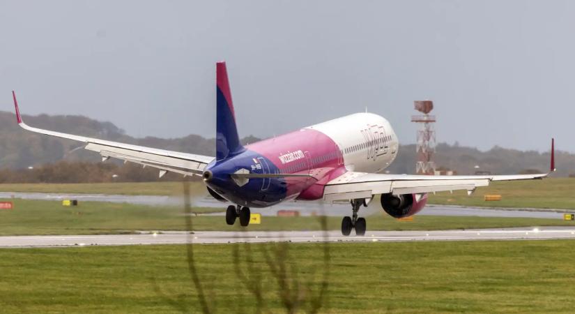 Mentesítő járatokat indít a Wizz Air a közel-keleti járatok felfüggesztése miatt