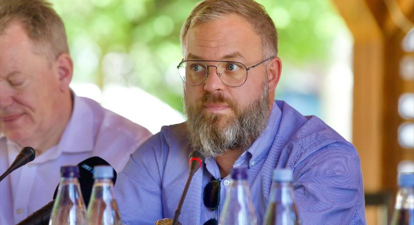 Debreceni milliárdos Orbán Balázsnak: A Medián szerint a Tisza már rommá verte önöket, és gyakorlatilag eldőlt a választás