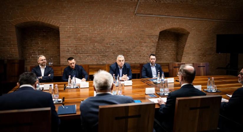 Orbán Viktor összehívta az Energiabiztonsági Tanács rendkívüli ülését