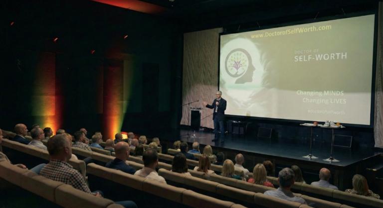 AI, kripto, pszichológia – 180 szakemberrel startol Magyarország új előadásforradalma