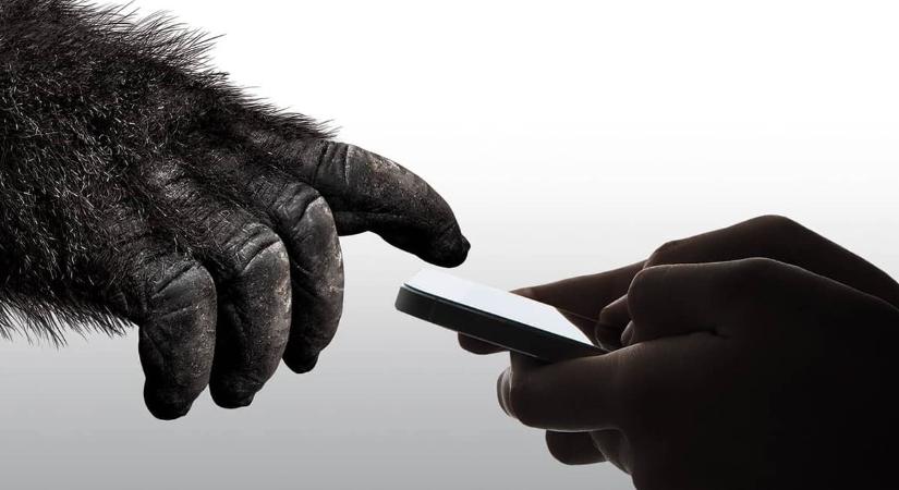 Minden eddiginél ellenálló Gorilla Glass-t jelentett be a Corning