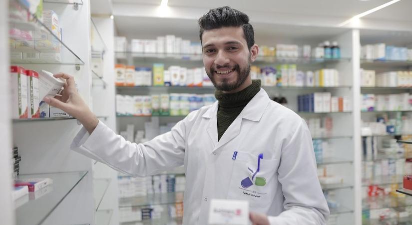 Családbarát kormány: 16 év alatt ötezer gyógyszer támogatását szüntették meg