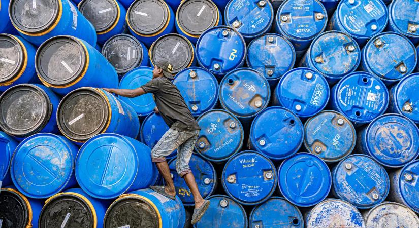 Leállhatott a termelés a világ második legnagyobb olajmezején