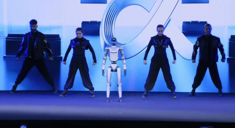 A Honor robotja táncolva érkezett a saját bemutatójára