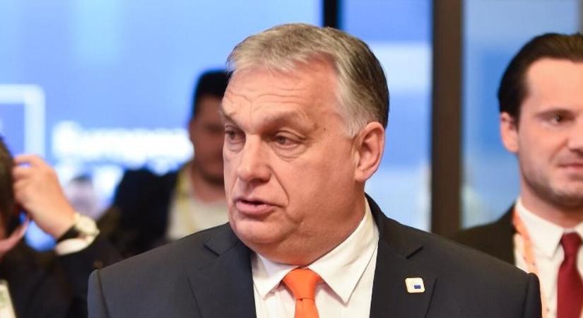 Orbán Viktor tollat ragadott: itt van, mire szólította fel az Európai Bizottságot