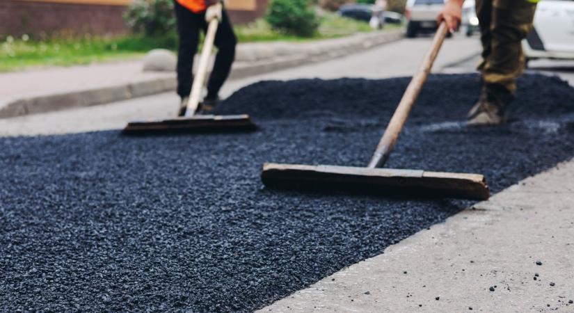 Útfelújítás Csongrád-Csanádban: ezeken az útszakaszon várható munka