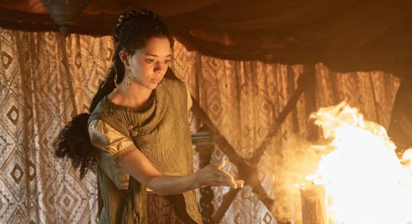 Rasszista támadások céltáblájává vált A Hét Királyság lovagjának színésznője