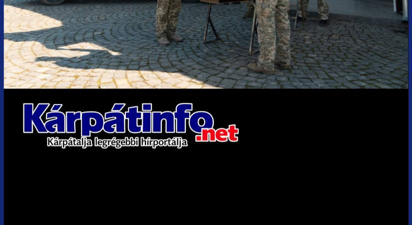 Gyász: újabb katonát temettek el Munkácson