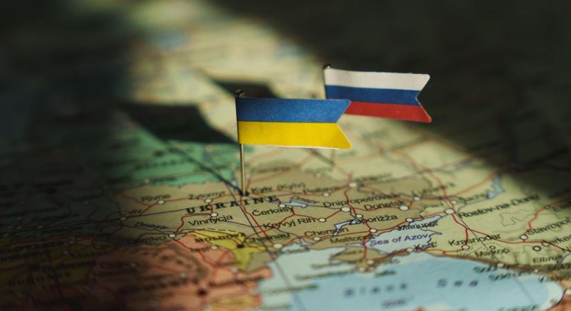 150 csapás egyetlen éjszaka alatt – város a túlélés határán (videókkal)