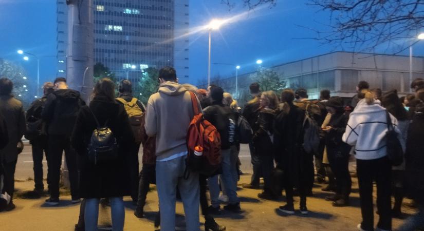 Embert gázolt az M3-as metró