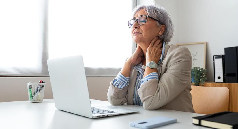 Nem múló nyakfájás: ekkor kell vele orvoshoz fordulni – Fontos figyelmeztető jel lehet