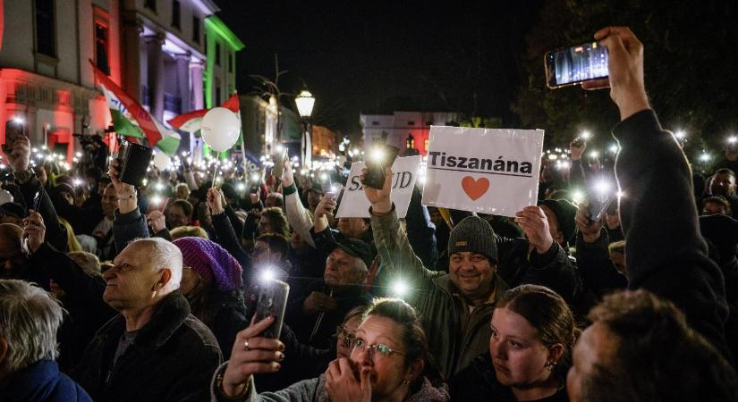 A helyi Fidesz előbb rászervezett Magyar Péter egri rendezvényére, majd az utolsó pillanatban mégis lefújta