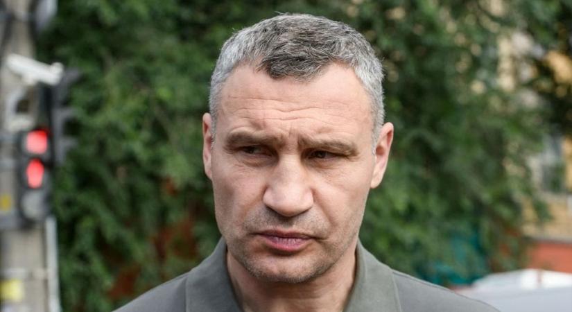 Zelenszkijnek elmentek otthonról, már Kijev főpolgármesterét is fenyegeti: „Klicskónak felelnie kell mindezért!”