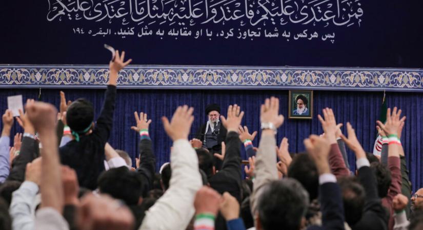 „Minden Izraelre mért csapás az egész emberiség szolgálata” – Khamenei öröksége