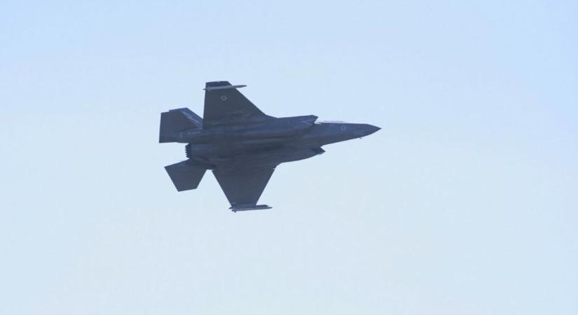 Franciaország komoly lépésre szánta el magát: hadihajót küld Ciprusra