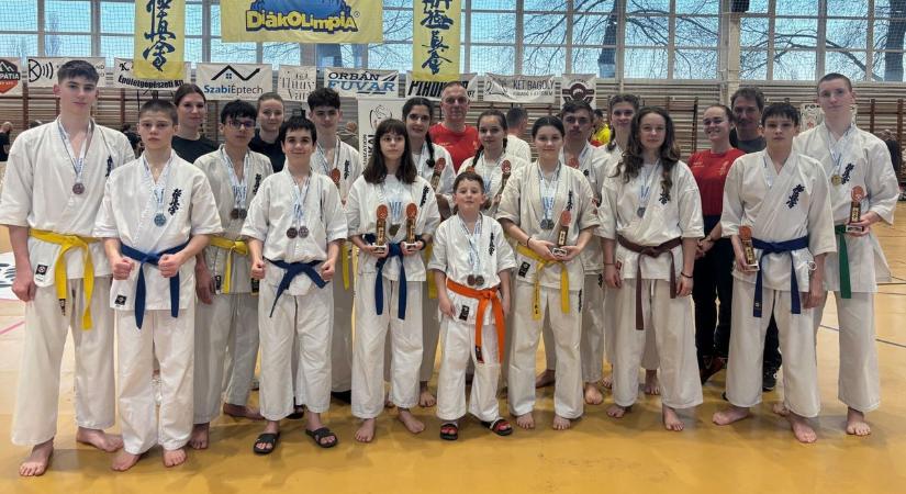 Éremeső a Diákolimpia várpalotai selejtezőjén