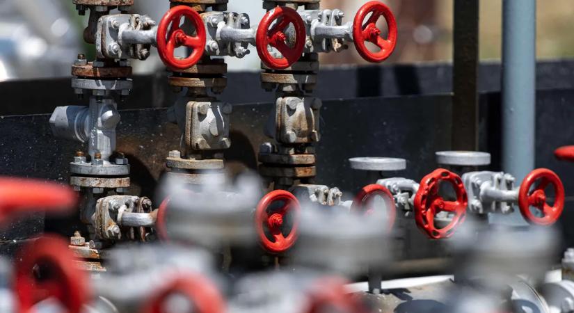 Dömötör Csaba: A Tisza nemcsak beszél az orosz energiáról való leválásról, de meg is szavazza