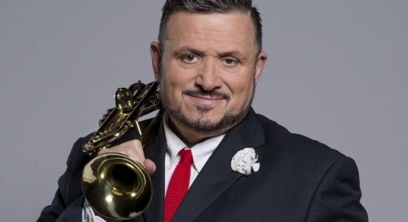 Lajcsi menekülne vidékre, harmadáron szabadul a budai villájától