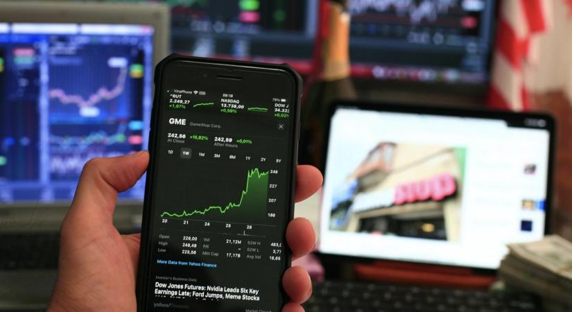 Olaj, tech és légiközlekedés: nyertesek és vesztesek a tőzsdén a közel-keleti válság árnyékában