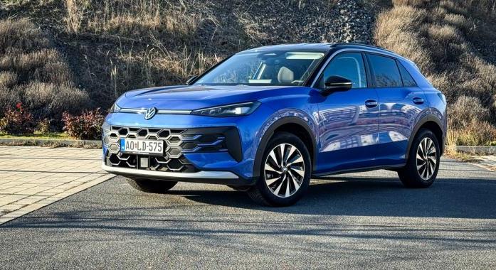 Ezt nevezem selymes járásnak – Teszten az új Volkswagen T-Roc Life