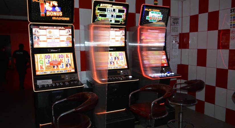 Interaktív térképpel ösztönöznék az önkormányzatokat a játéktermek kitiltására