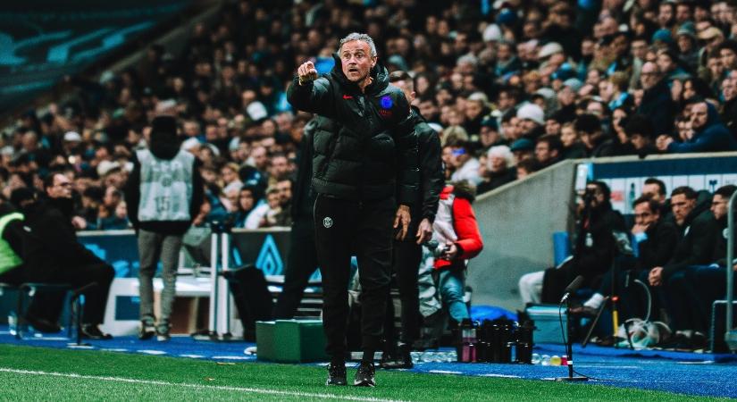 Itt a szenzáció, a PSG 120 millió eurót költ ennek a sztárcsatárnak a leigazolására