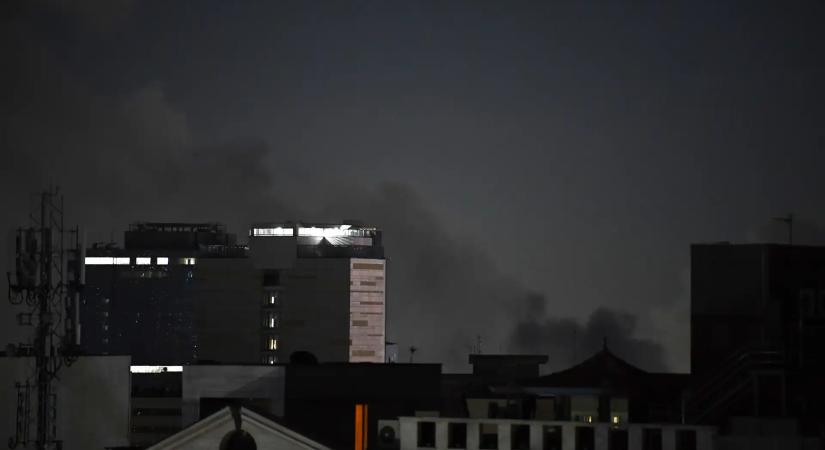 Így vadászták le az ajatollahot: Izrael a saját kameráival figyelte Irán vezérét