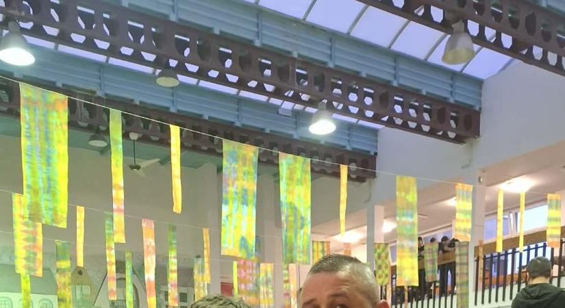 A szekszárdi fiú jött ki jobban a bajnok elleni pofonosztásból