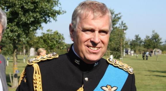 András herceg bukásával folytatódhat A korona Netflix-sorozat