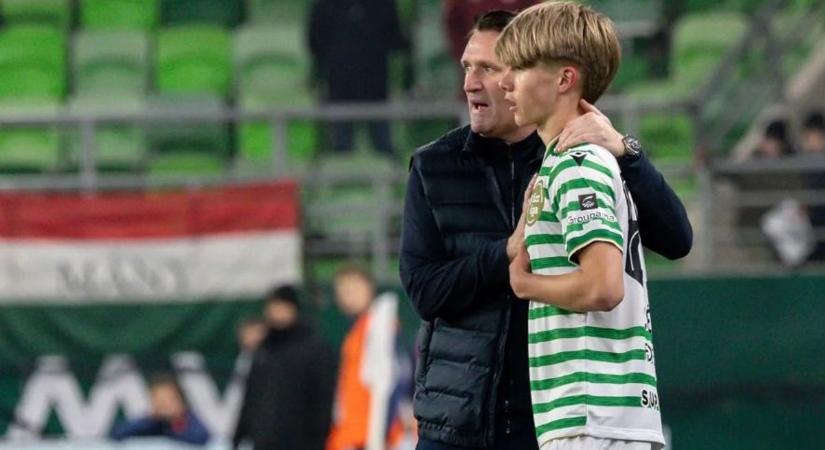 Két lábbal a földszinten