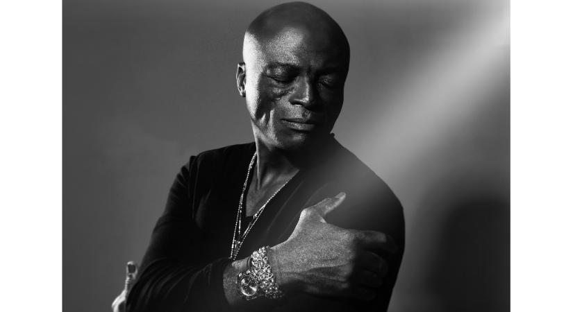 Bársonyos hang, örökzöld slágerek: Seal koncert az MVM Dome-ban