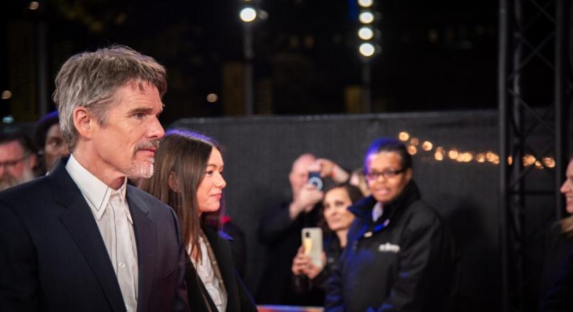 12 év után is félelmetesen jó ez a sci-fi Ethan Hawke főszereplésével