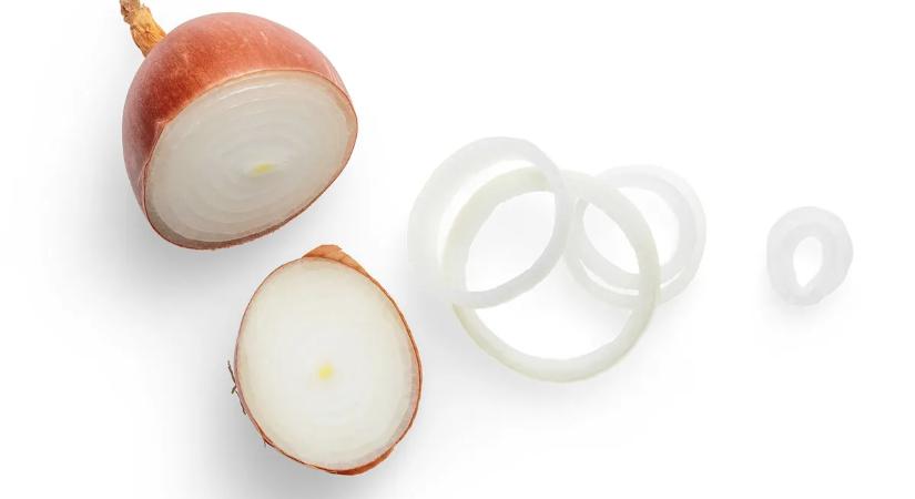 Hihetetlen! Megtalálták azt a hagymát, ami vágáskor sem csípi a szemet