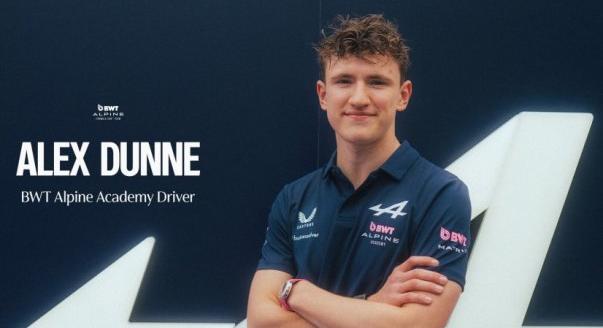 Bejelentés: Az Alpine-nál folytatja az egykori McLaren-növendék